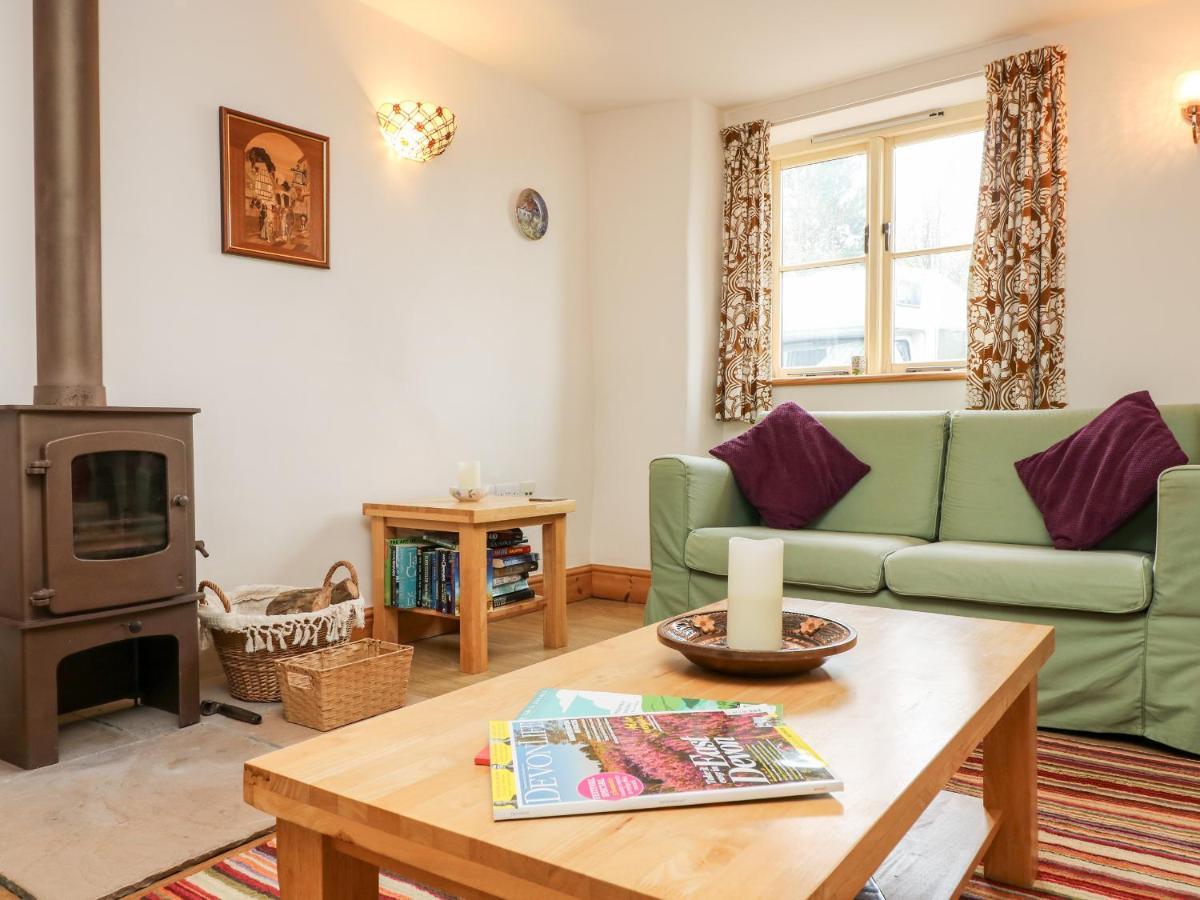 Apple Cottage Crediton Extérieur photo